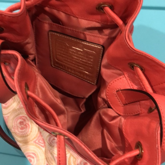 COACH AUDRY OPT ART SWIRL SMALL CROSSBODY/ SWING BAG Pink #45392. - Picture 2 of 4